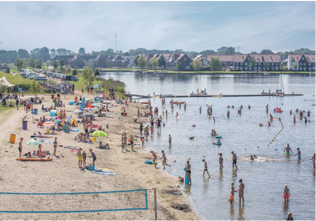 zwemmen in het water